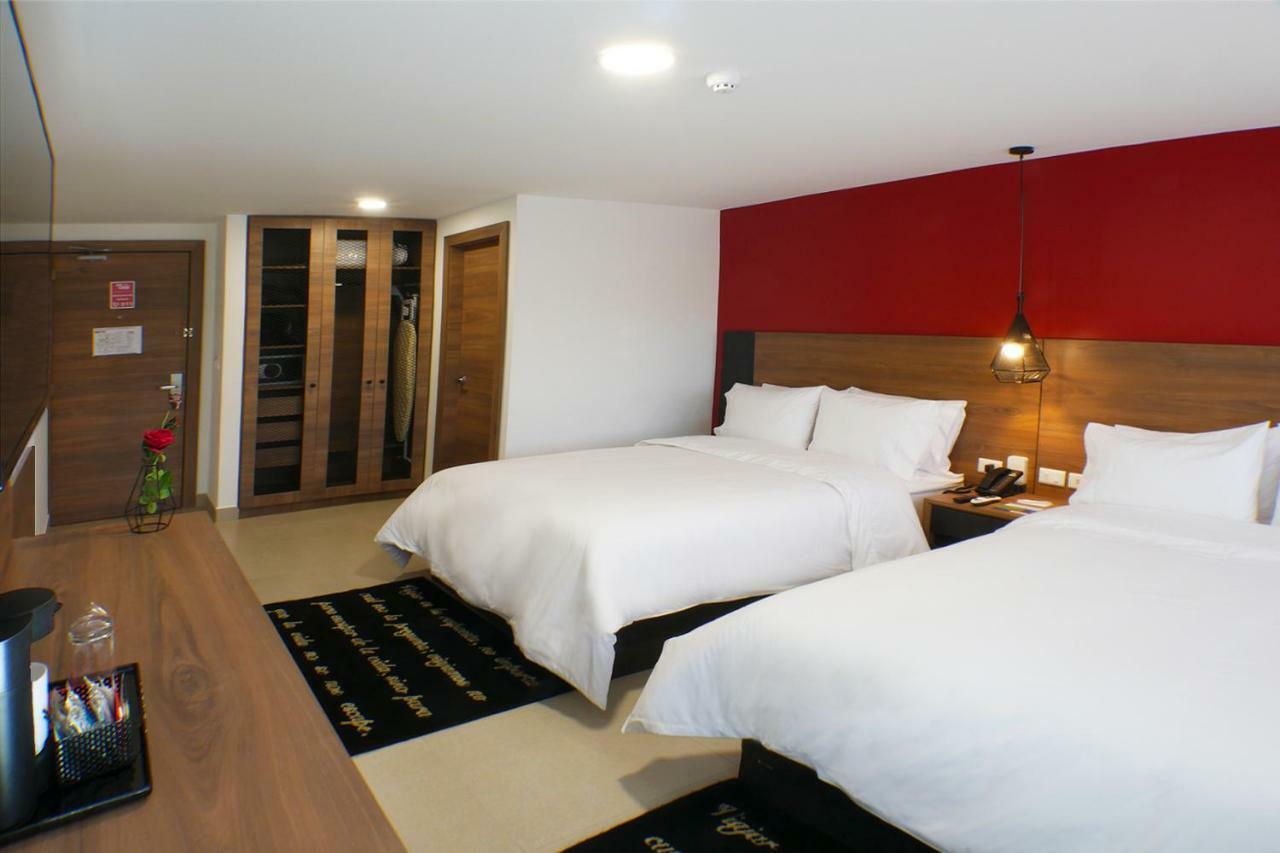Park Inn By Radisson Кито Екстериор снимка